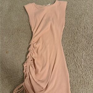 Elegant Peach Sleeveless Dress